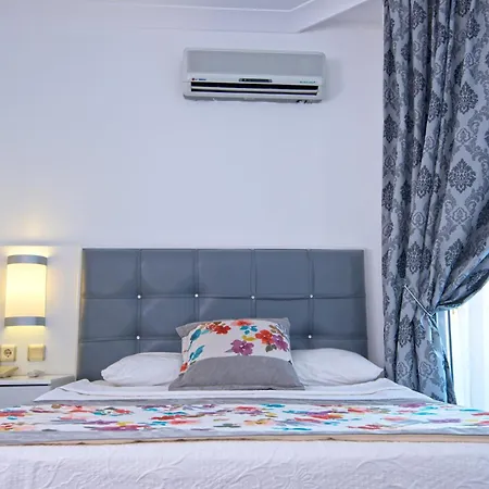 Otel Halıcı