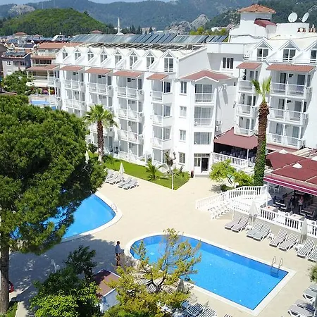 Otel Halıcı 3*