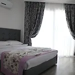 Halici فندق مرمريس